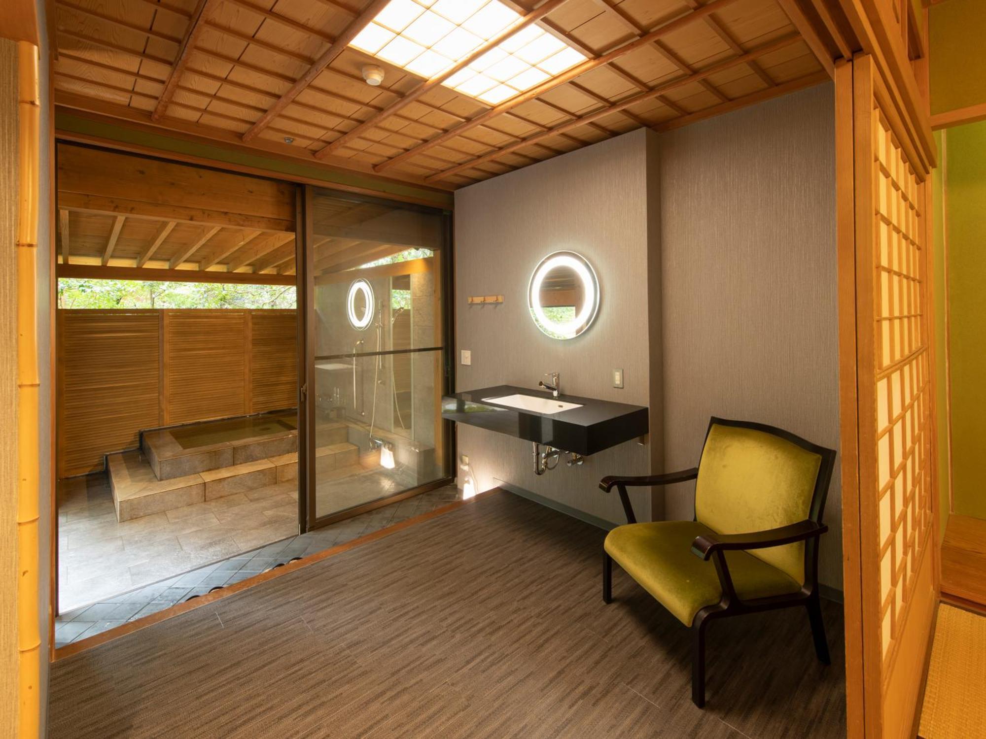 โฮชิ Hotel โคมัตสึ ภายนอก รูปภาพ